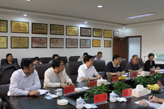 省委常委、副省長駱玉林實地考察物產(chǎn)集團“雙百”行動重點項目